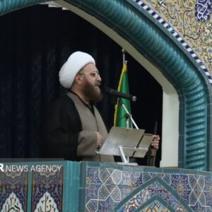 امام جمعه فومن: بیان توانمندی‌های کشور جبهه دشمن را ناامید می‌کند