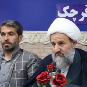 امام جمعه قرچک: معلم ها روشنگران نسل آینده هستند
