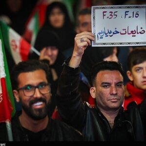بازخوانی پیروزی از افق متافیزیک تا واقعیت میدانی