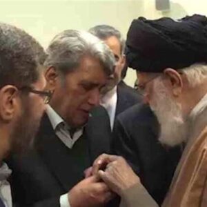 بازخوانی یک دیدار خاص با رهبر شهید؛ ماجرای انگشتر بهروز رضوی و گل آقا!