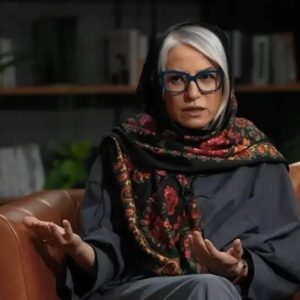 بیانیه های آقای "جان فدای ایران" همچون شاهنامه و کتیبه داریوش بود