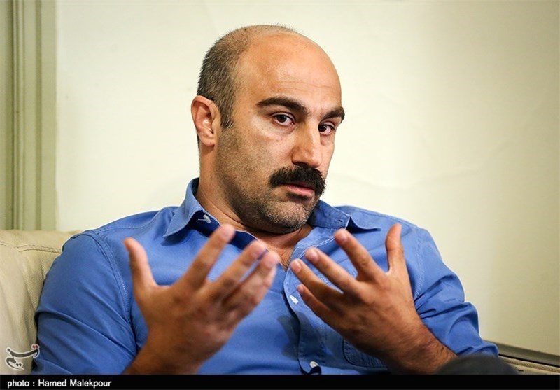 تنابنده خطاب به ترامپ: هرگز دست اجنبی به مادران ایرانی نرسیده است