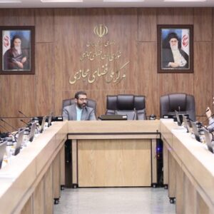 دستیار هوش مصنوعی آموزش و پرورش روی میز مرکز ملی فضای مجازی