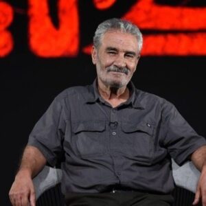 دهقان: پرچم فقط یک تکه پارچه نیست