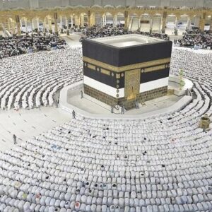 راه اندازی درمانگاه‌های ویژه زائران حج در مدینه