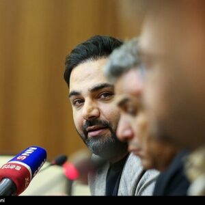 روایت احسان علیخانی از پیامدهای حمله به زیرساخت‌ها