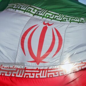 رژه اسکیت سواران اصفهانی با پرچم ایران