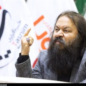 زارعی: رهبر شهید پیگیر افزایش بودجه تئاتر و احداث سالن بودند