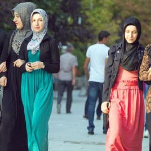 زنان اتریشی به دنبال احقاق حق حجاب زنان اتریشی به دنبال احقاق حق حجاب