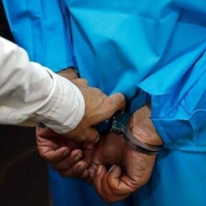 سارق منزل و طلاجات در بهبهان دستگیر شد سارق منزل و طلاجات در بهبهان دستگیر شد