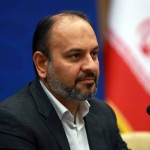سرود صبحگاهی مدارس با شعری از رهبر شهید انقلاب اجرا می‌شود