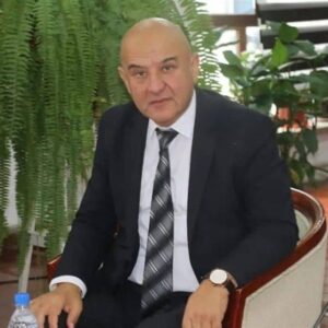 شاعر ملی تاجیکستان جواب یاوه‌گویی‌های ترامپ را داد