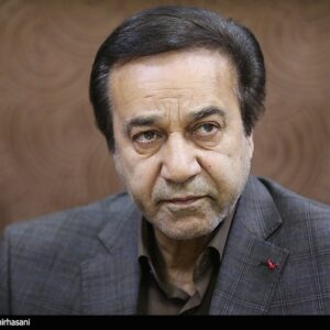 محمد گلریز و خاطره‌ای از رهبر شهید / خوانندگان به خیابان بیایند