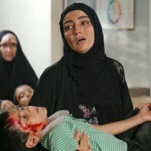محیا دهقانی: جز دعا برای شما مدافعان کشورمان کاری از دستمان برنمی‌آید