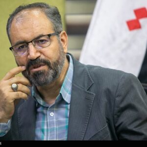 مومنی شریف: خواسته رهبر شهید از هنرمندان شناساندن ایران به مردم بود