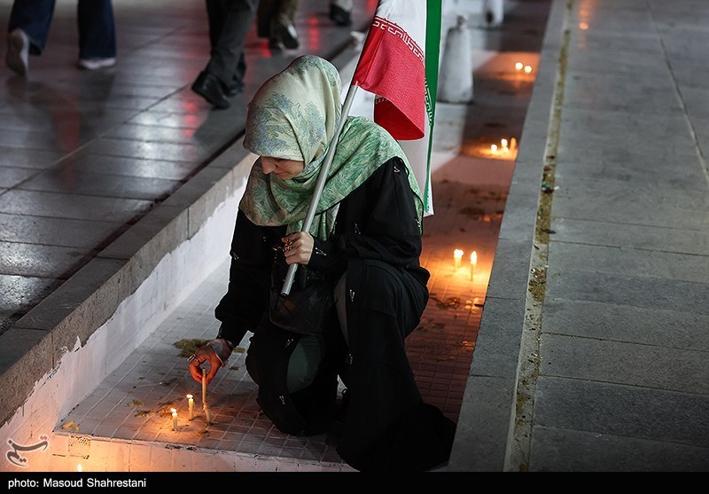 هنرمندان , 