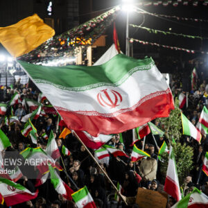 پیام دهه نودی های تهران به ترامپ قمارباز