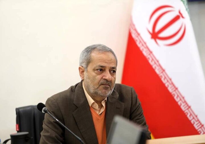 کاظمی: با وجود کمبود ۱۲۰ هزار معلم، سال تحصیلی آرام آغاز شد