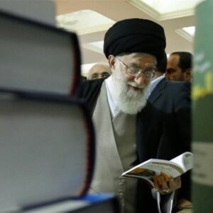 یادداشت‌های هوشمندانه‌ای از رهبر شهید که غوغا کرد