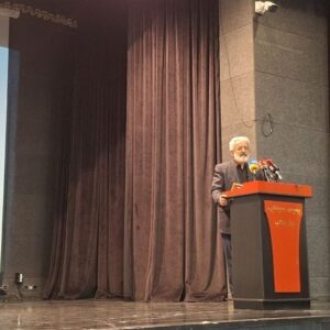 رونمایی از کتاب «شاهی که آخر شد» نوشته عباس سلیمی نمین