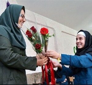 معلم در جنگ رمضان، کلاس درس را به پناهگاه بدل کرد