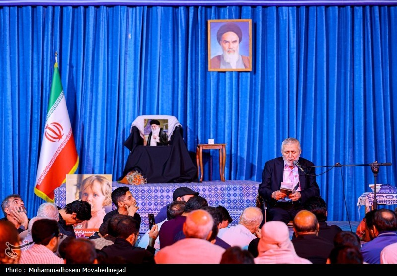 کتاب در آغوش نیل با موضوع سنتهای الهی از نگاه رهبر شهید منتشر شد آیتالله سید علی خامنهای , کتاب ,