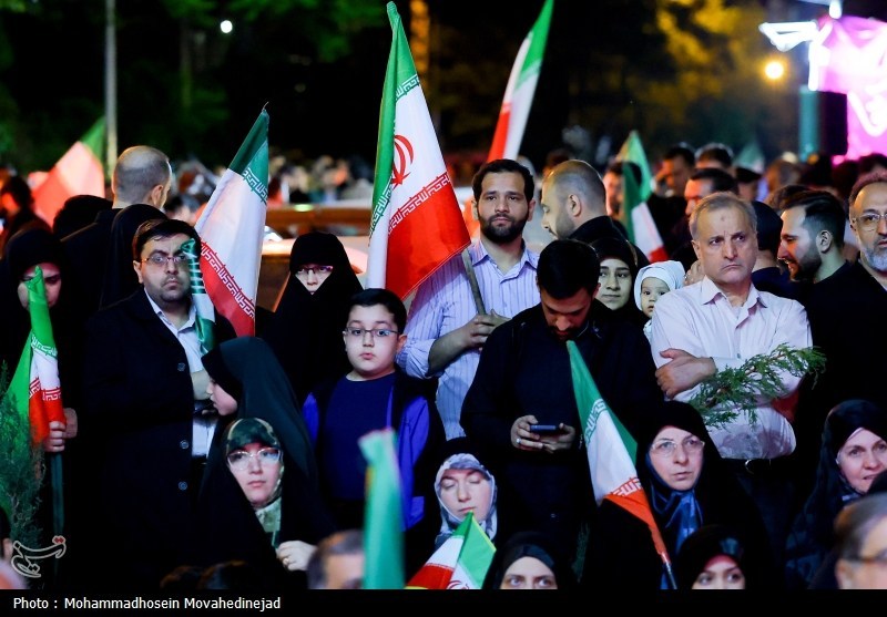 کتاب در آغوش نیل با موضوع سنتهای الهی از نگاه رهبر شهید منتشر شد آیتالله سید علی خامنهای , کتاب ,