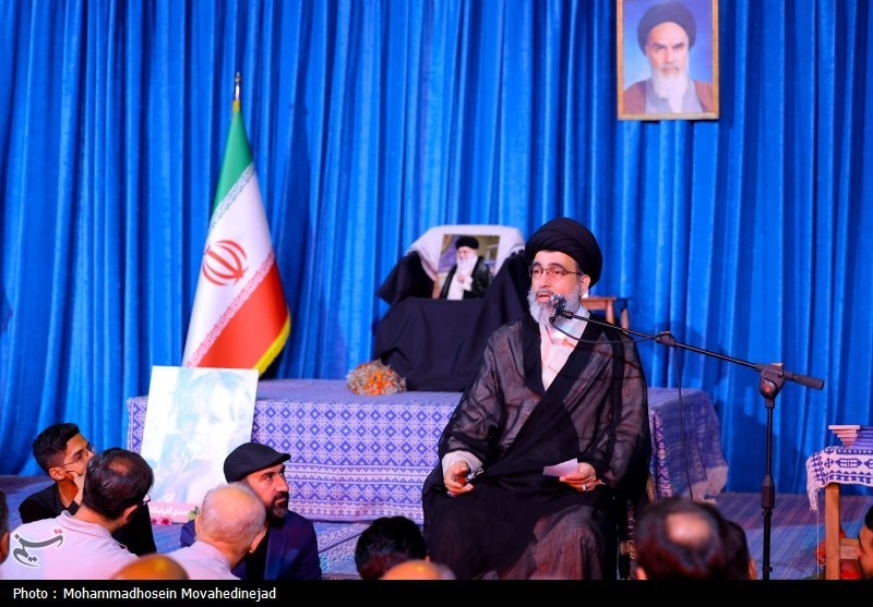 کتاب در آغوش نیل با موضوع سنتهای الهی از نگاه رهبر شهید منتشر شد آیتالله سید علی خامنهای , کتاب ,