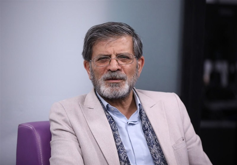 شعر ثروت ملی است نه قربانی بیدقتی ناصر فیض , شعر ,