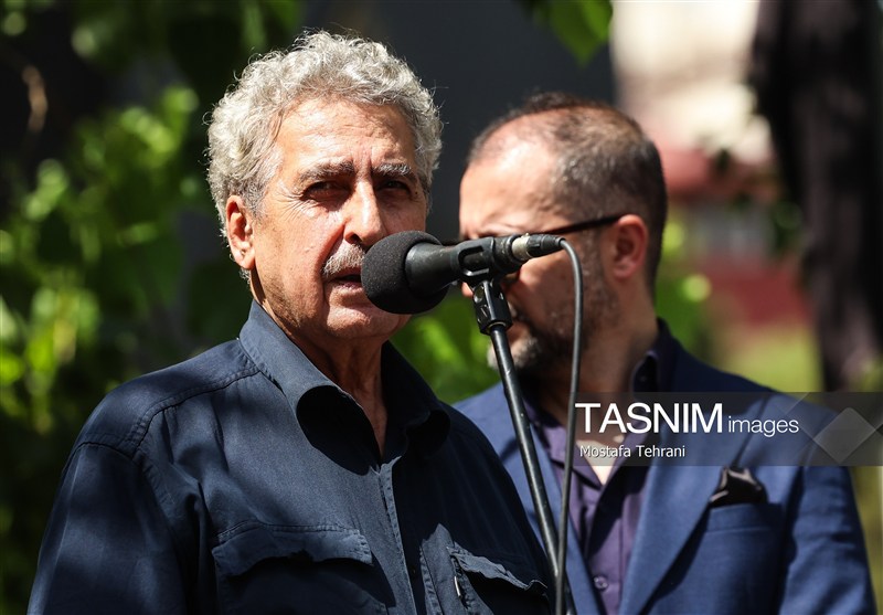 اکبر عبدی اعتبارش را از جشنوارهها نمیگرفت/ایران کمدینهای زیادی دارد اکبر عبدی , سینما , بازیگران , هنرمندان ,