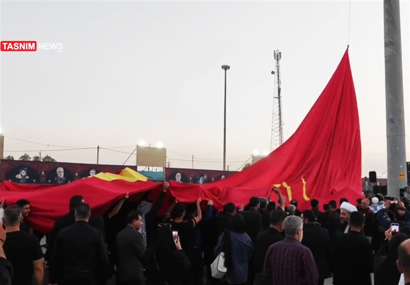 هر زائر اربعین نایب یک شهید می‌شود