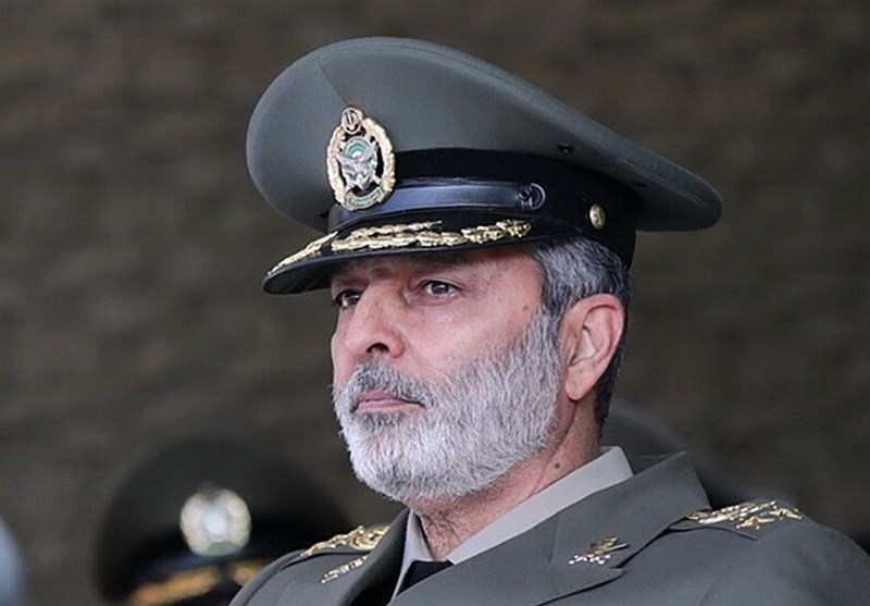 ببینید|لحظاتی متفاوت از زندگی فرمانده شهید ارتش ایران ببینید|لحظاتی متفاوت از زندگی فرمانده شهید ارتش ایران