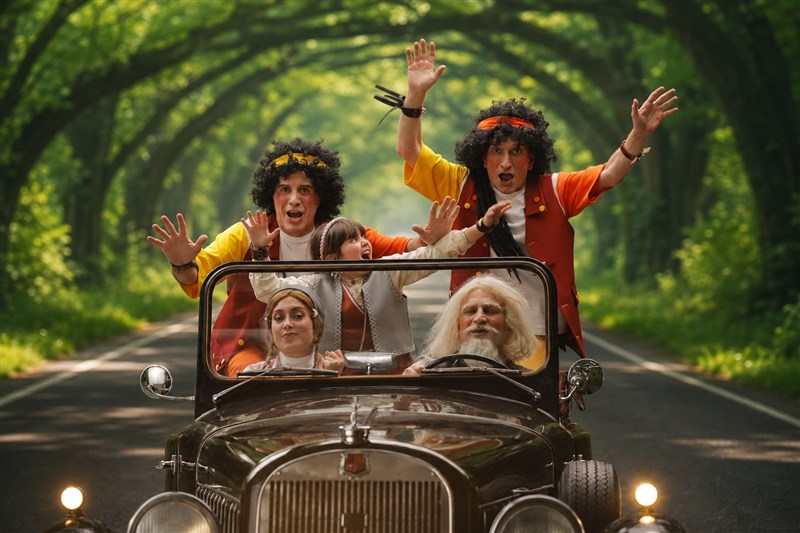 بازگشت عموهای فیتیله‌ای به سینما با «شوتینگا»
