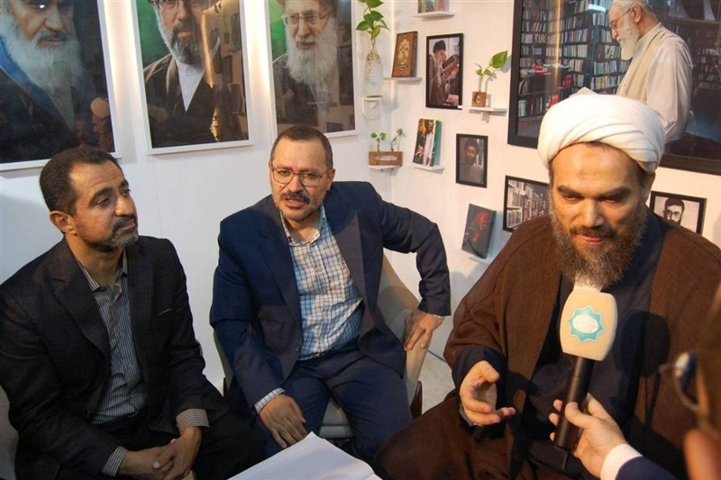 حضور داماد رهبر شهید انقلاب در نمایشگاه کتاب بغداد