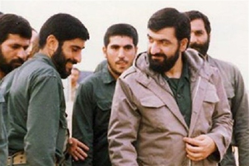 محسن رضایی به ژنرال سوری: این‌ها رو که می‌شه با 30 تا آرپی‌جی فلج کرد!