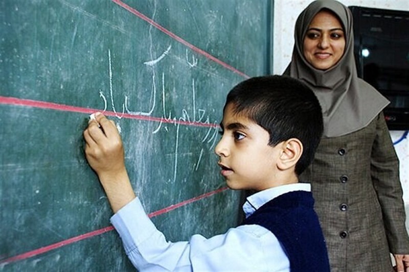 وقتی کارنامه بیست است، چرا خانه ویران می‌شود؟