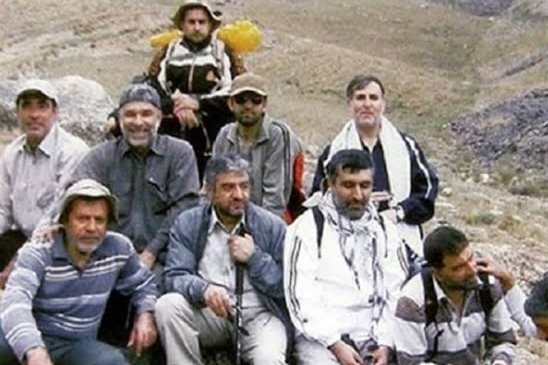 پس «زنزندگیآزادی»ها کجا هستن؟/سردار چهکسانی را عزل میکرد؟ پس «زنزندگیآزادی»ها کجا هستن؟/سردار چهکسانی را عزل میکرد؟