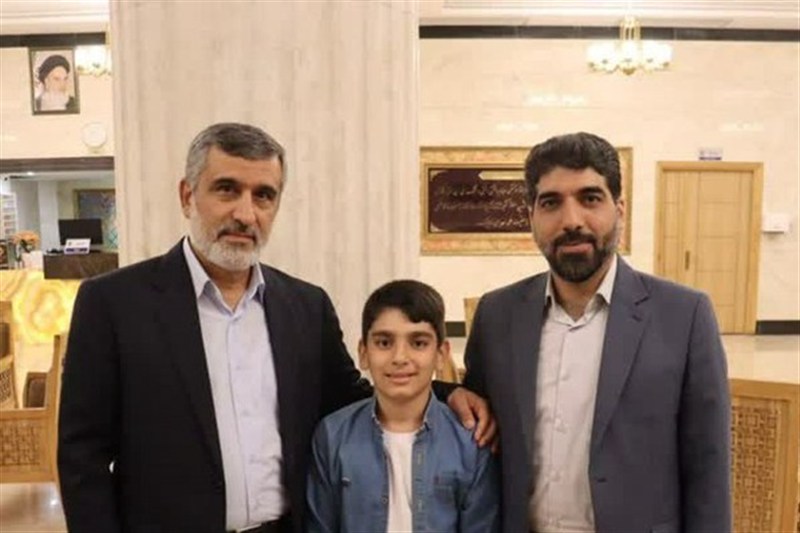 مرخصی‌های ساعتی طراح پهپاد شاهد 136 برای قدم‌زدن زیر باران